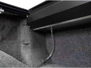 Роллета для пикапа с замком