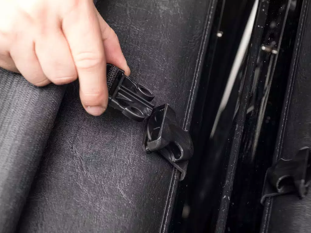 Трехсекционный тент