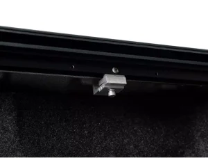 Роллета для пикапа с замком